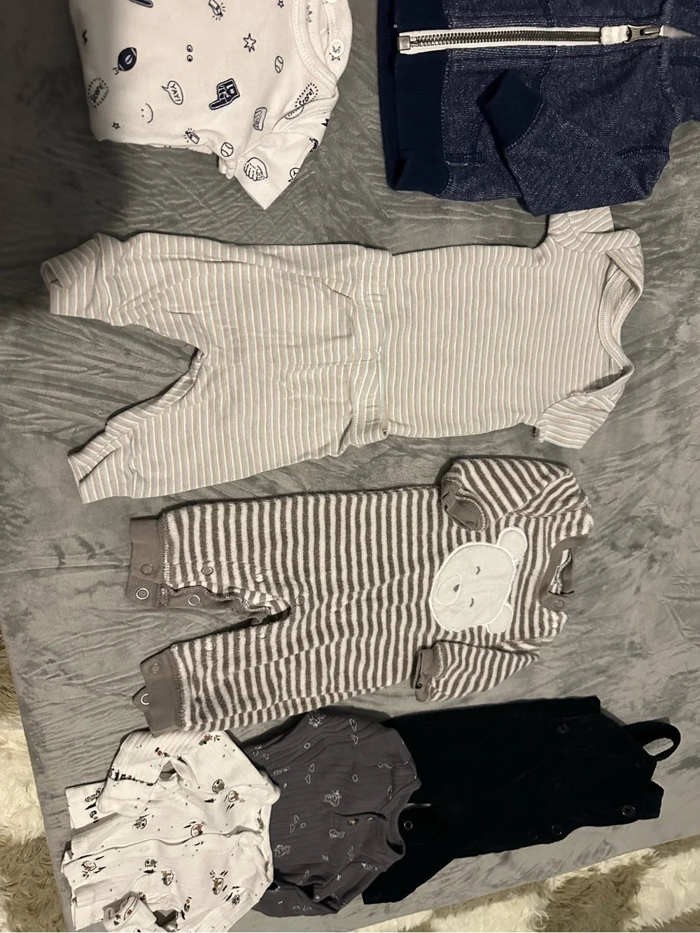 5/$25 8 piece newborn bundle!
